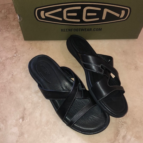 keen women's slide sandals